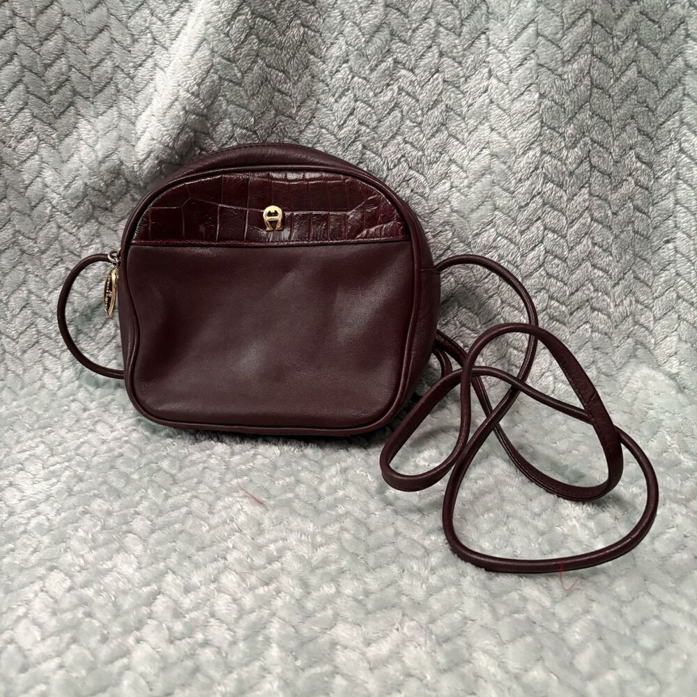 Vintage Etienne Aigner Oxblood Leather Crossbody Bag | Mock Croc Detail 90s Boho